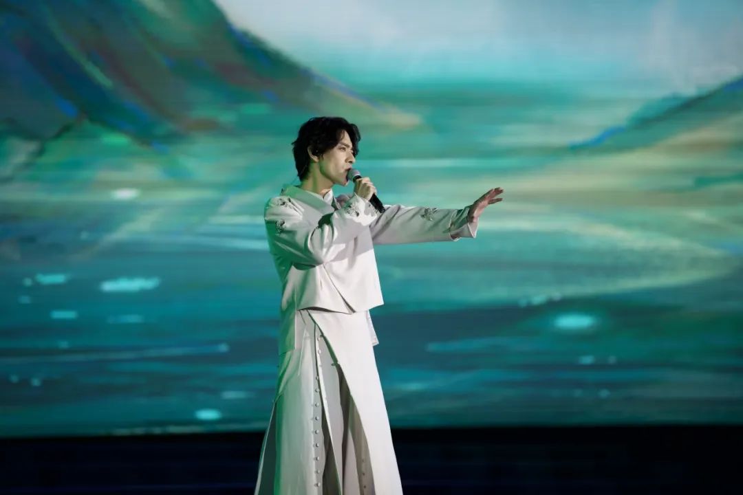 讀李白 游神州丨跟著李白去旅游中華文化主題旅游線路正式發(fā)布，一起開啟詩意文化之旅。